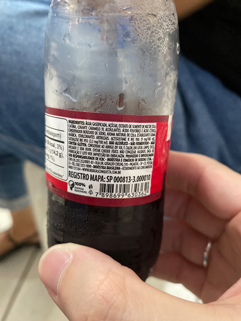 Refrigerante Sabor Cola (Contém Açúcar e Edulcorantes)